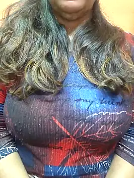 Snapshot of CUTE_SOPHIA- chatting on February 2025 04:01:01 AM CUTE SOPHIA- online show from February 2025 04:01:01 AM