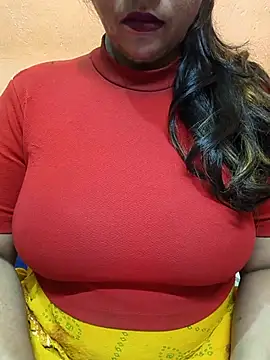 Snapshot of CUTE_SOPHIA- chatting on February 2025 08:11:02 PM CUTE SOPHIA- online show from February 2025 08:11:02 PM