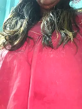 Snapshot of CUTE_SOPHIA- chatting on March 2025 05:08:01 AM CUTE SOPHIA- online show from March 2025 05:08:01 AM