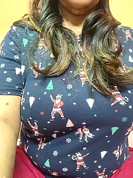 Snapshot of CUTE_SOPHIA- chatting on March 2025 04:45:02 AM CUTE SOPHIA- online show from March 2025 04:45:02 AM