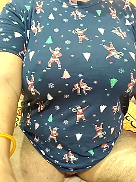 Snapshot of CUTE_SOPHIA- chatting on September 2025 10:44:02 PM CUTE SOPHIA- online show from September 2025 10:44:02 PM