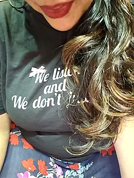 Snapshot of CUTE_SOPHIA- chatting on September 2025 07:39:02 PM CUTE SOPHIA- online show from September 2025 07:39:02 PM