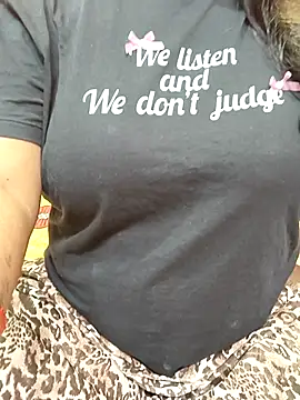 Snapshot of CUTE_SOPHIA- chatting on October 2025 08:50:01 PM CUTE SOPHIA- online show from October 2025 08:50:01 PM