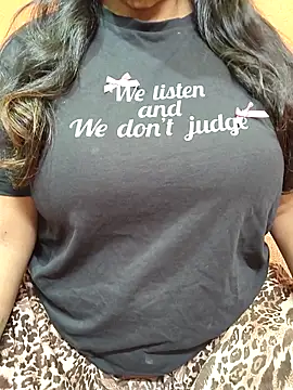 Snapshot of CUTE_SOPHIA- chatting on October 2025 12:22:01 AM CUTE SOPHIA- online show from October 2025 12:22:01 AM