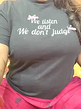 CUTE SOPHIA- online show from November 2025 11:32:01 PM