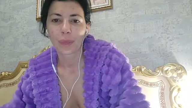 StunnigArt online show from April 2026 01:19:01 AM