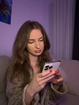 Snapshot of EvieEvans chatting on April 2026 07:52:01 PM EvieEvans online show from April 2026 07:52:01 PM