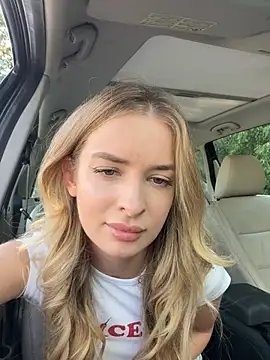 EvieEvans online show from July 2026 02:54:01 PM