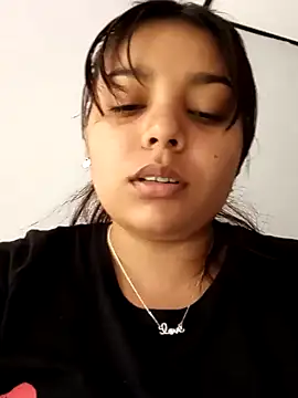 Snapshot of stefanie010 chatting on December 2024 03:46:01 PM stefanie010 online show from December 2024 03:46:01 PM