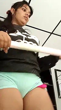 Snapshot of stefanie010 chatting on January 2025 08:54:02 PM stefanie010 online show from January 2025 08:54:02 PM