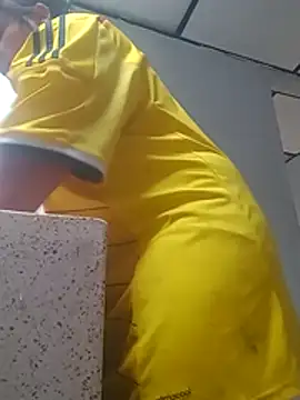 Snapshot of stefanie010 chatting on January 2025 09:46:02 PM stefanie010 online show from January 2025 09:46:02 PM