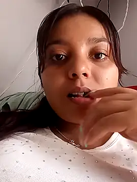 Snapshot of stefanie010 chatting on January 2025 02:56:02 PM stefanie010 online show from January 2025 02:56:02 PM