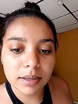 Snapshot of stefanie010 chatting on April 2026 04:30:01 PM stefanie010 online show from April 2026 04:30:01 PM