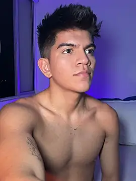 santiago 01 online show from December 2024 04:13:02 AM