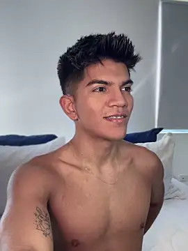 santiago 01 online show from January 2025 02:50:01 PM