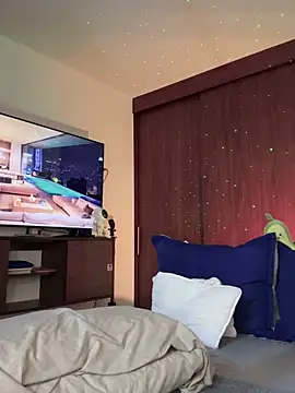 santiago 01 online show from March 2025 12:04:02 AM