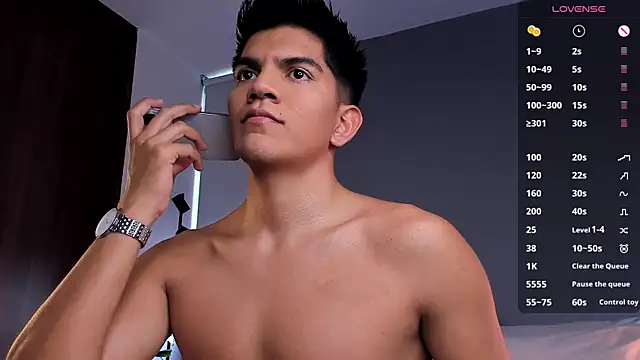 santiago 01 online show from April 2026 09:48:01 PM