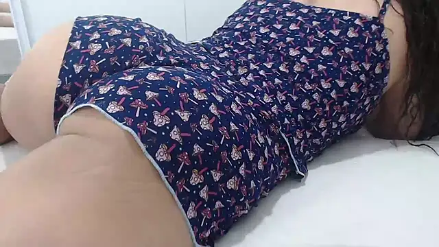 Snapshot of TODALINDA chatting on February 2026 12:41:01 PM TODALINDA online show from February 2026 12:41:01 PM