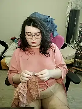 Snapshot of DenisHailey chatting on December 2024 10:08:01 AM DenisHailey online show from December 2024 10:08:01 AM