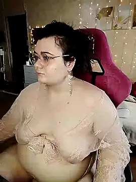 Snapshot of DenisHailey chatting on February 2025 10:05:01 AM DenisHailey online show from February 2025 10:05:01 AM