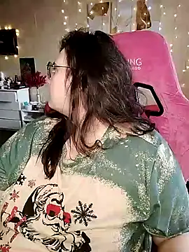 Snapshot of DenisHailey chatting on February 2025 11:42:01 AM DenisHailey online show from February 2025 11:42:01 AM