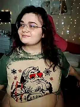 Snapshot of DenisHailey chatting on February 2025 04:46:02 PM DenisHailey online show from February 2025 04:46:02 PM