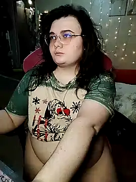 Snapshot of DenisHailey chatting on February 2025 07:52:02 PM DenisHailey online show from February 2025 07:52:02 PM