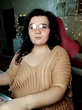 Snapshot of DenisHailey chatting on March 2025 04:00:02 PM DenisHailey online show from March 2025 04:00:02 PM