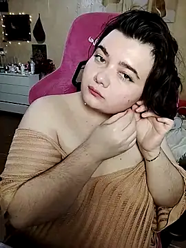 Snapshot of DenisHailey chatting on September 2025 01:24:02 PM DenisHailey online show from September 2025 01:24:02 PM