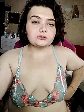 Snapshot of DenisHailey chatting on September 2025 01:34:02 PM DenisHailey online show from September 2025 01:34:02 PM