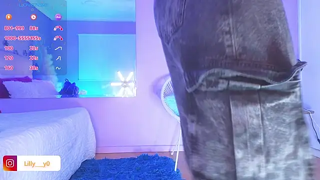 LillyDolls23 online show from March 2025 01:38:02 PM