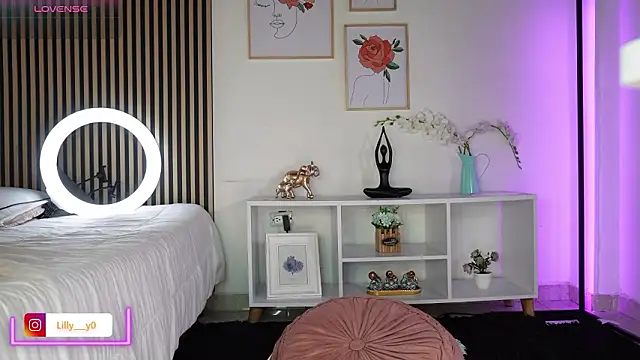 LillyDolls23 online show from February 2026 01:03:02 PM