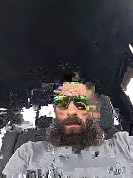 chillmfrs online show from September 2025 09:36:01 PM