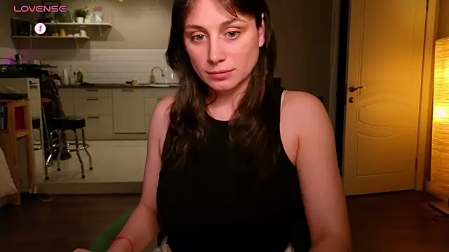 Snapshot of moon_deity_ chatting on April 2026 05:31:02 PM moon deity online show from April 2026 05:31:02 PM