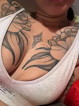 Snapshot of Nadiasexy chatting on April 2026 11:09:02 PM Nadiasexy online show from April 2026 11:09:02 PM