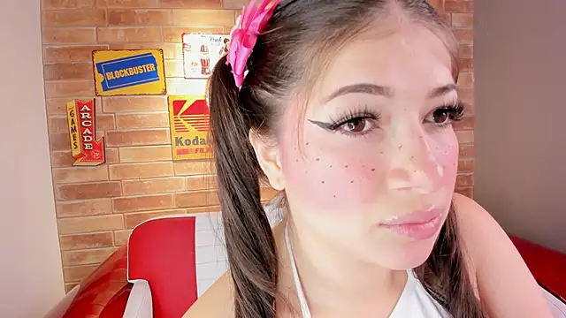 miss  pamela online show from September 2025 11:45:02 AM