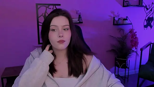 CoralineKeyns online show from December 2024 08:34:02 AM