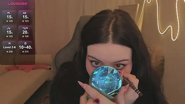 CoralineKeyns online show from February 2026 05:37:01 AM