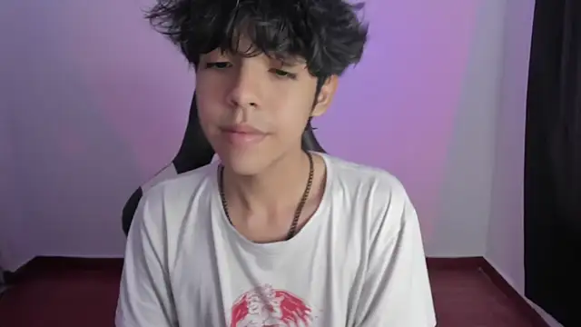 Alan26  online show from January 2025 02:58:02 PM