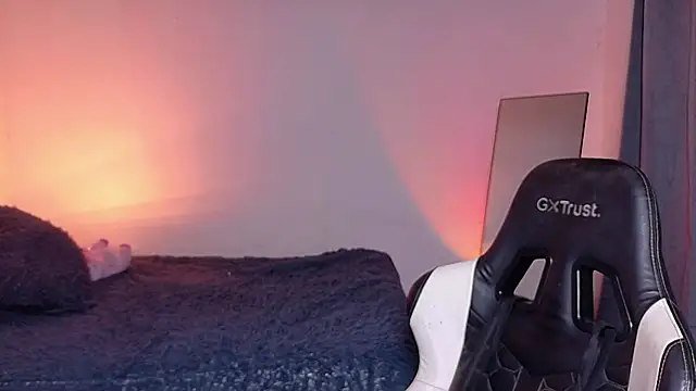 Snapshot of Alan26_ chatting on April 2026 10:07:02 PM Alan26 online show from April 2026 10:07:02 PM