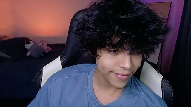 Snapshot of Alan26_ chatting on April 2026 05:23:01 AM Alan26 online show from April 2026 05:23:01 AM