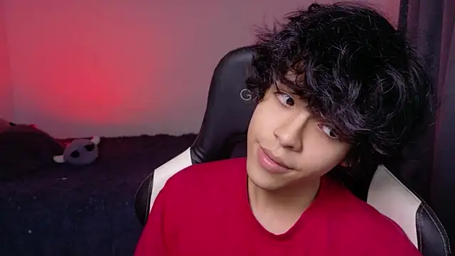 Snapshot of Alan26_ chatting on April 2026 01:08:01 AM Alan26 online show from April 2026 01:08:01 AM