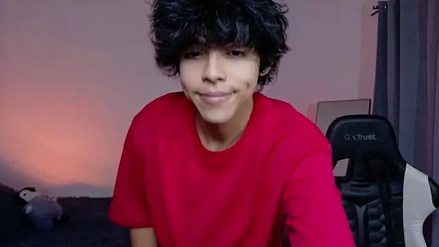 Snapshot of Alan26_ chatting on April 2026 12:01:01 AM Alan26 online show from April 2026 12:01:01 AM