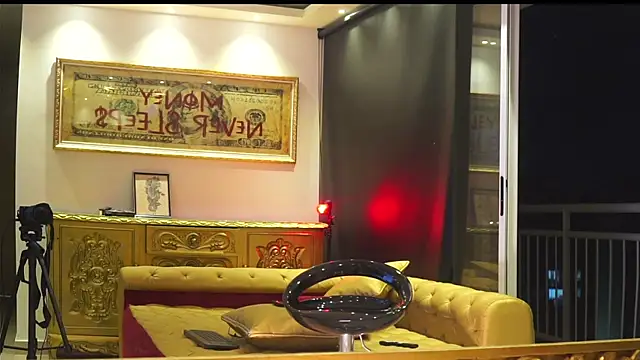 dantecoppolaa  online show from January 2026 12:27:01 AM