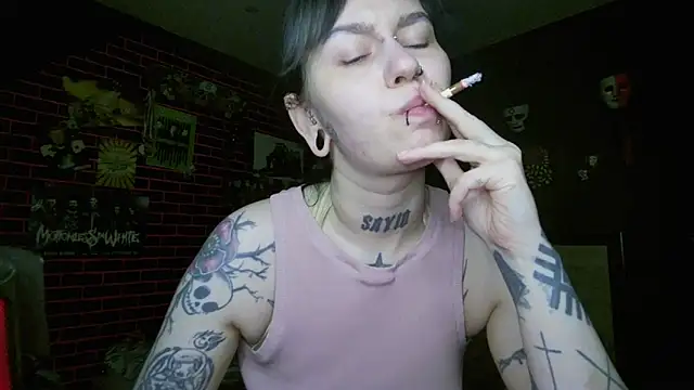 MoorderxDoll online show from April 2026 07:51:02 AM