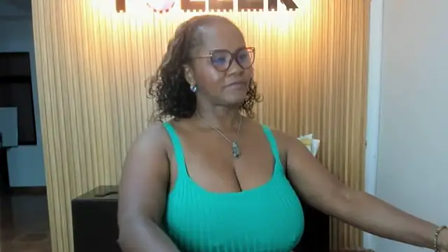 AliciaMiilf online show from February 2025 07:05:02 PM