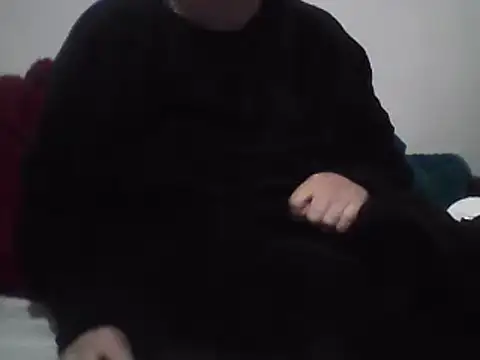 Snapshot of DragoneSFR chatting on March 2025 08:20:02 PM DragoneSFR online show from March 2025 08:20:02 PM