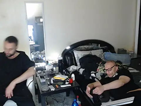 Terizizz online show from April 2026 09:19:01 PM