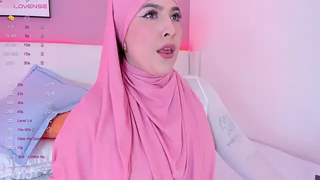 Snapshot of zahida_s chatting on December 2024 07:15:02 PM zahida s online show from December 2024 07:15:02 PM