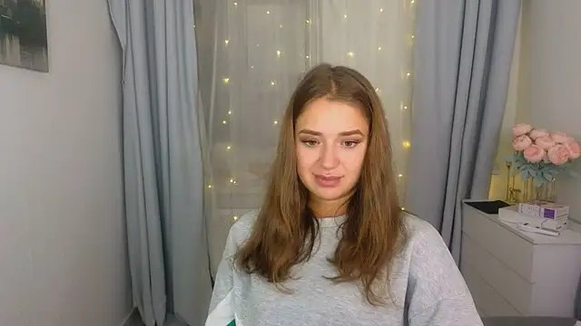 Snapshot of LovelyJessie chatting on March 2025 02:10:02 PM LovelyJessie online show from March 2025 02:10:02 PM